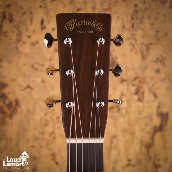 Martin Standard Series Super HD-28 Natural USA акустическая гитара