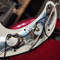 Fender Precision Bass Old Candy Apple Red 2013 Mexico бас-гитара