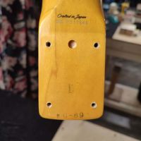 Fender MG69-65 Mustang Yellow White 1999 Japan электрогитара