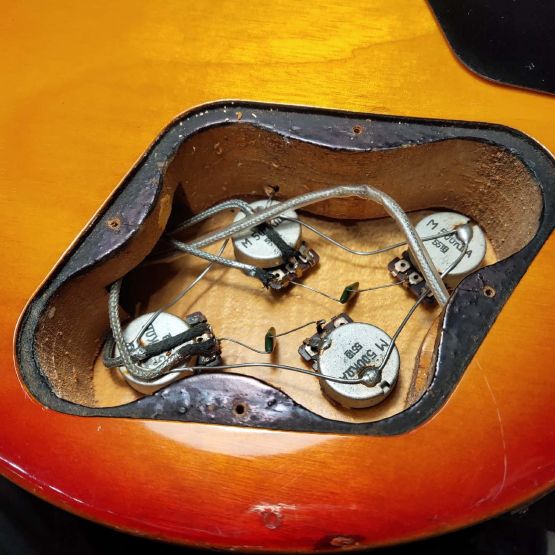 Greco Les Paul Custom EG-480R Cherry Sunburst 1975 Japan электроогитара