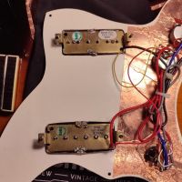 Harmony Bobkat H-15V Reissue Sunburst 2008 Korea электрогитара