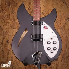 Rickenbacker 330 Matte Black 2018 USA электрогитара