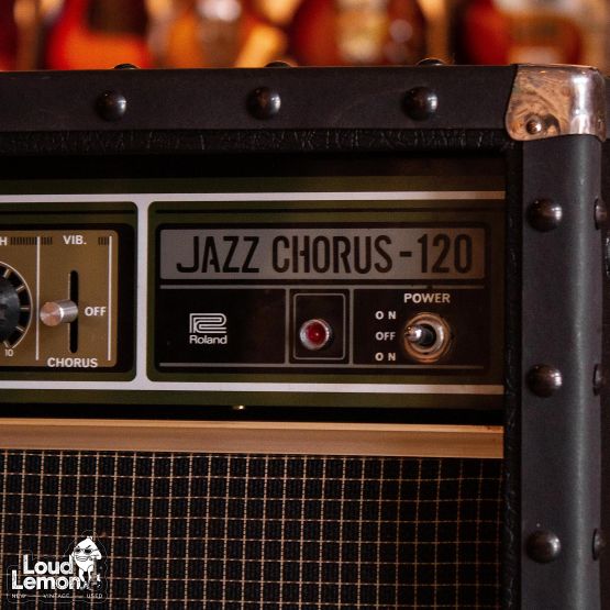 Roland JC-120 Jazz Chorus 1977 Japan винтажный стерео-усилитель для электрогитара