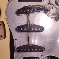 Fender 50th Anniversary U.S. Vintage Reissue '62 Stratocaster Vintage White 1996 USA электрогитара