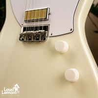 Harmony Silhouette Pearl White USA 2020 электрогитара