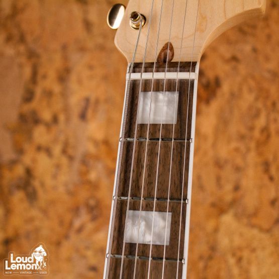 Squier 40th Anniversary Jazzmaster Gold Edition Olympic White Indonesia электрогитара электрогитара