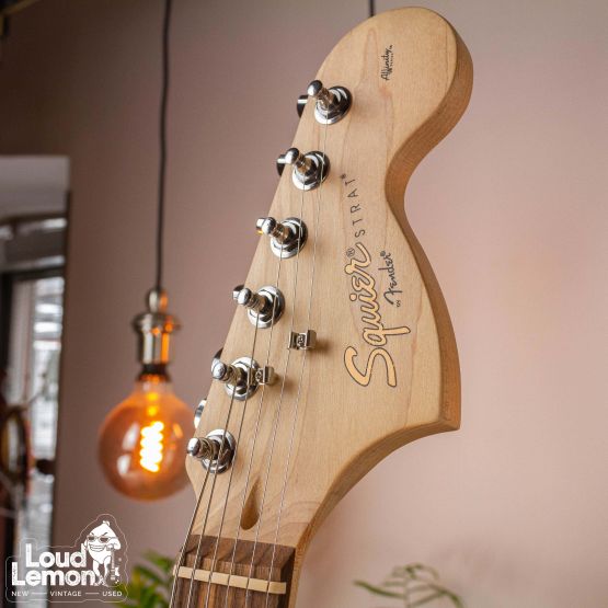 Squier Affinity Series Stratocaster Race Red 2018 China электрогитара