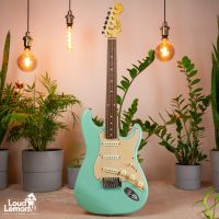 Squier Affinity Strat Surf Green 2002 China электрогитара