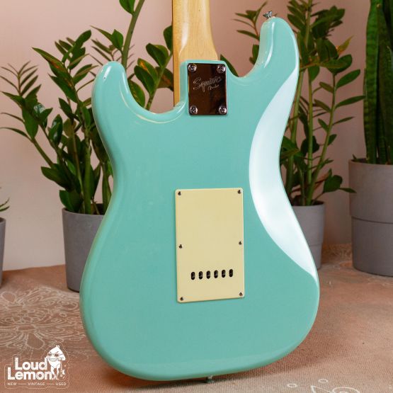 Squier Affinity Strat Surf Green 2002 China электрогитара
