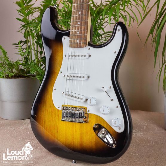 Squier Bullet Stratocaster Brown Sunburst 2019 Indonesia электрогитара
