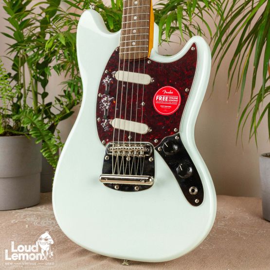 ‌Squier Classic Vibe Mustang Sonic Blue электрогитара