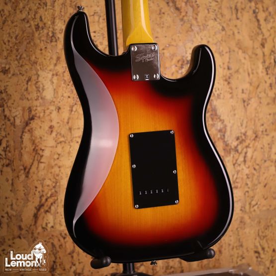 Squier Classic Vibe '60s Stratocaster Left Handed 3-Color Sunburst 2011 China электрогитара