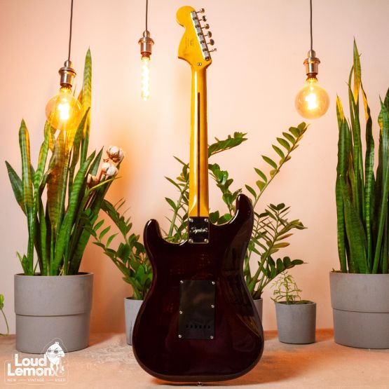 Squier Classic Vibe '70s Stratocaster HSS Walnut 2019 Indonesia электрогитара