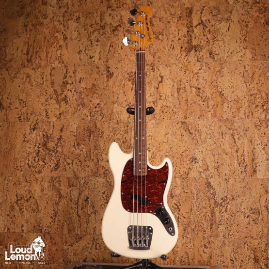 Squier Classic Vibe ‘60s Mustang Bass Olympic White 2020 Indonesia бас-гитара