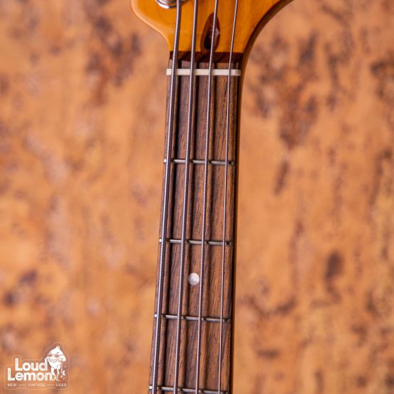 Squier Classic Vibe ‘60s Mustang Bass Olympic White 2022 Indonesia бас-гитара