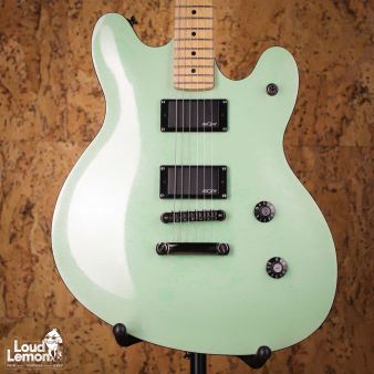 Squier Contemporary Active Starcaster Surf Pearl 2021 Indonesia электрогитара