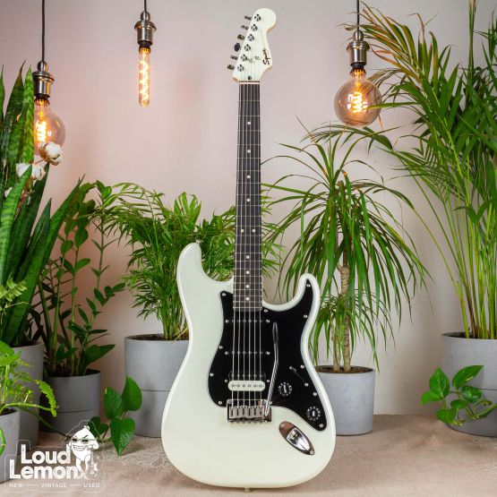 Squier Contemporary Stratocaster HSS Pearl White 2020 China электрогитара