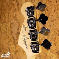 Squier Mikey Way Signature Mustang Bass Large Flake Silver Sparkle 2011 Indonesia бас-гитара