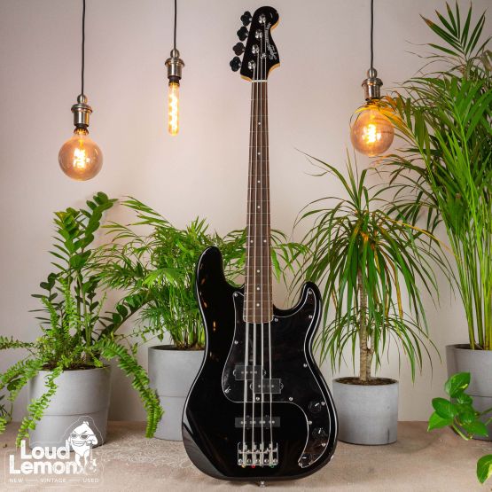 Squier Standard Series Precision Bass "Black & Chrome" Special Edition Black 2004 Indonesia бас-гитара