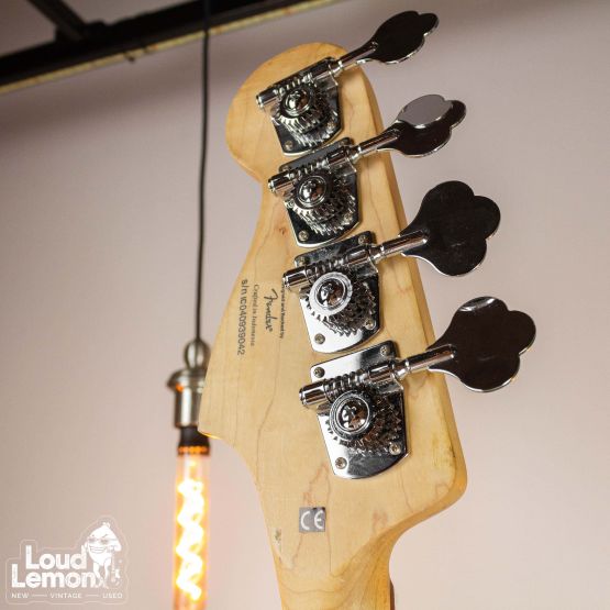 Squier Standard Series Precision Bass "Black & Chrome" Special Edition Black 2004 Indonesia бас-гитара