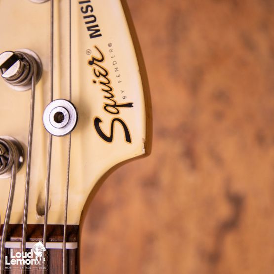Squier Vista Series Musicmaster Bass Arctic White 1997 China бас-гитара