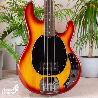 Sterling by Music Man S.U.B Ray 4 Honeyburst 2000's Indonesia бас-гитара