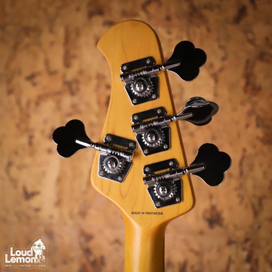 Sterling by Music Man SUB Ray 4 White 2010's Indonesia бас-гитара