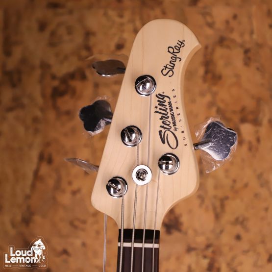 Sterling by Music Man StingRay Ray 4 Vintage Cream 2023 Indonesia бас-гитара