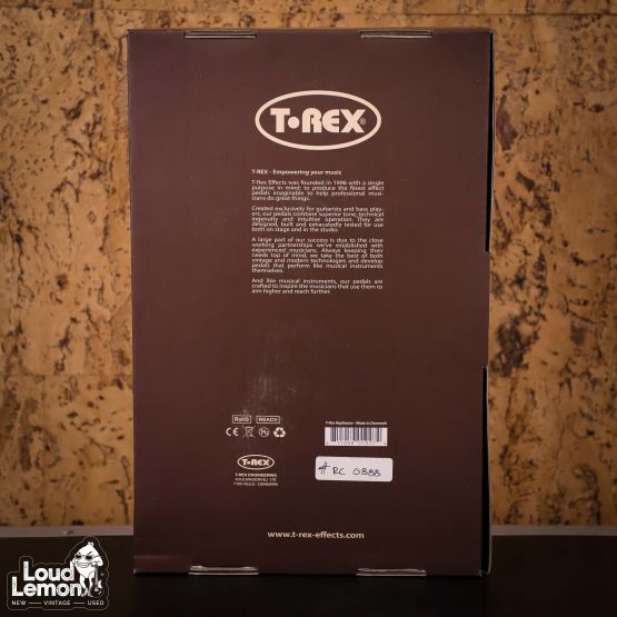 T-Rex Replicator Tape Echo Denmark плёночный дилей / хорус