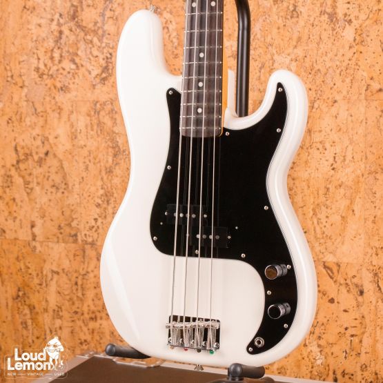 Tokai APB97 Hard Puncher Bass Olympic White 2015 Japan бас-гитара