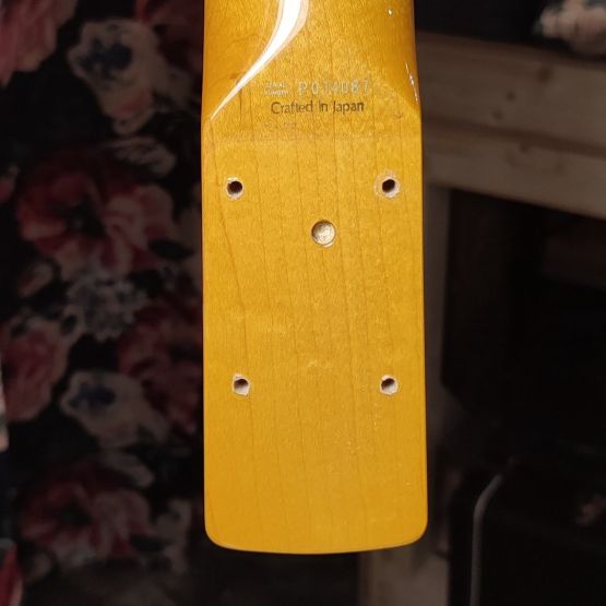 Fender MB98-70SD Mustang Bass Fiesta Red 1999 Japan бас-гитара