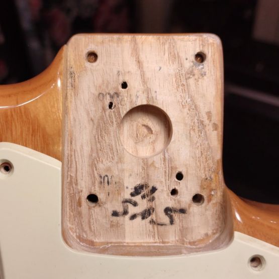 ‌Fender Neck - Deluxe Player's Strat, Body - Classic Series '70s Stratocaster Natural 2006 Mexico электрогитара