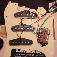 Squier Paranormal Cyclone Shell Pink 2020 China электрогитара