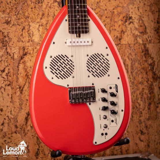 Vox Apache-1 Salmon Red 2011 China электрогитара