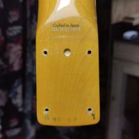 Fender Mustang Body - MG66/Neck - MG69 Vintage White 2005 Japan электрогитара
