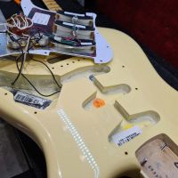 Fender Yngwie Malmsteen Stratocaster Vintage White 2007 USA электрогитара