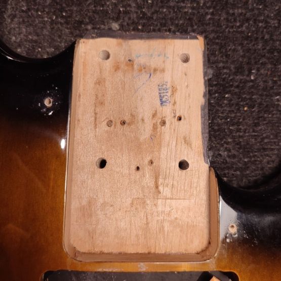 Fender Modern Player Telecaster Bass 2-Color Sunburst 2012 China бас-гитара