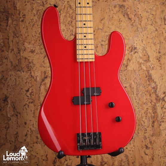 Charvel Model 1B Bass Red 1980's Japan бас-гитара