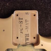 Fender Junior Collection Stratocaster Satin Vintage White 2022 Japan электрогитара