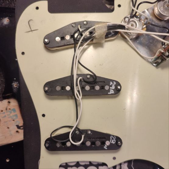 Fender Classic Series '60s Stratocaster Black 2009 Mexico электрогиатара