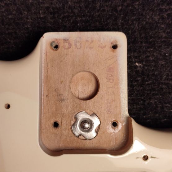 Fender American Standard Stratocaster Olympic White 2008 USA электрогитара