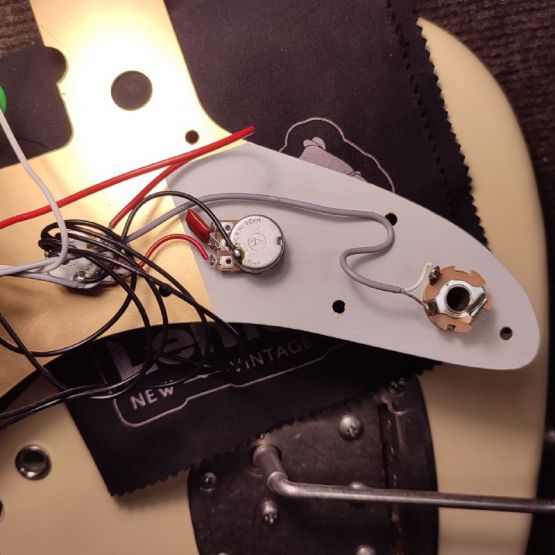 Squier 40th Anniversary Jazzmaster Vintage Edition Satin Desert Sand 2022 Indonesia электрогитара