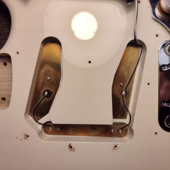 Fender MG65 Mustang Vintage White 2006 Japan электрогитара