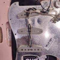 Fender American Original 60's Stratocaster Shell Pink 2021 USA электрогитара