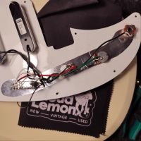 Vox V-MK3 Mark III White 2013 Indonesia электрогитара