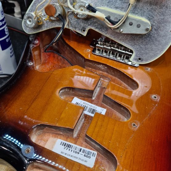 Fender American Original 60's Stratocaster Sunburst 2017 USA электрогитара