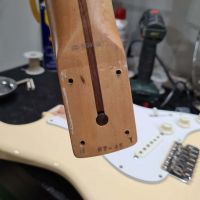 Fender Stratocaster ST-43 Vintage White 2004 Japan электрогитара