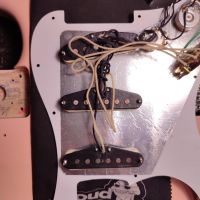 Fender Limited Edition Player Stratocaster Shell Pink 2020 Mexico электрогитара