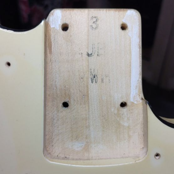 Fender AJB Aerodyne Jazz Bass Vintage White 2010 Japan бас-гитара