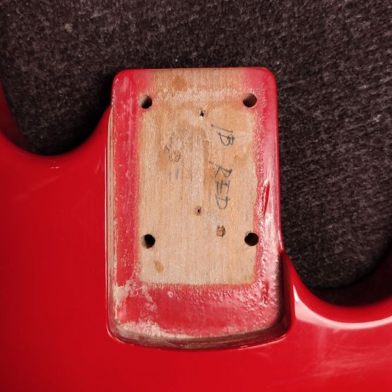 Charvel Model 1B Bass Red 1980's Japan бас-гитара